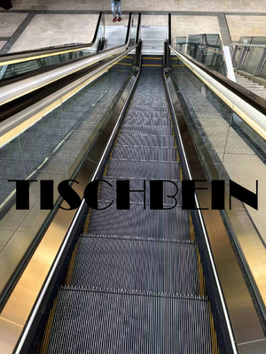 VVVF Commercial Shopping Mall Escalators 0.5m/s Indoor Outdoor With 1000mm Step Width And Emergency Stop