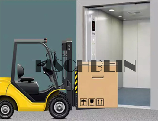 Traction VVVF Painted Steel Cargo Elevator Freight Elevator With Checkered Plate Floor Door Holding Button For Warehouse